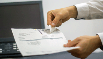 Unprinted standard labels Unprinted paper with integrated labels